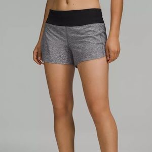 Lululemon Speed Up Mid-Rise Lined Short 4”